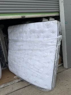 King size mattress