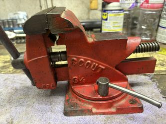 Scout 3 1/2” Vise 