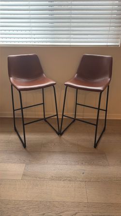 Open Box Caramel Brown Leather Barstools