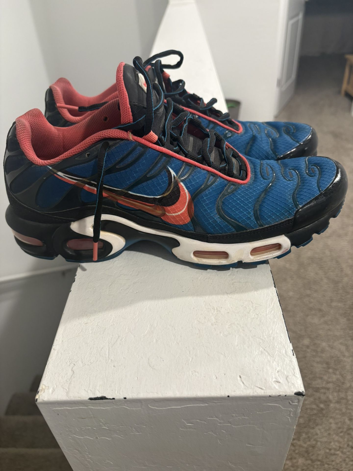 Nike Air maxs