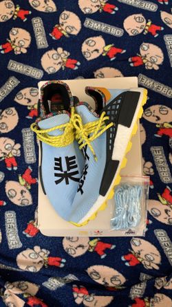 Vnds Adidas human race clear sky size 12 og all