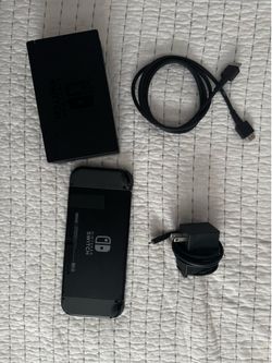Nintendo Switch Console Bundle – Dock, Charger & HDMI Included