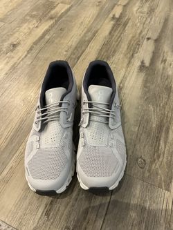 On Cloud - Running Shoes