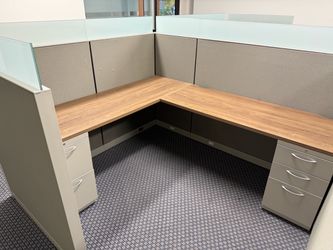 L-Shaped Office Cubicle Workstation with Panels