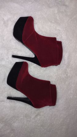 Velvet platform (size 6)