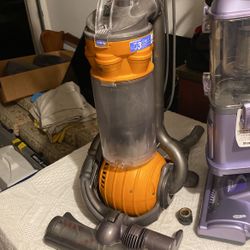 Dyson DC 25