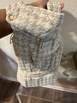 Grownsy Easy-Breezy Cozy Baby Carrier new $30