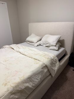 Calabasas Beige Uph Panel Bed