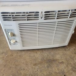 AC Unit 