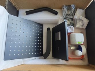 Nee black rain fall shower head and faucet