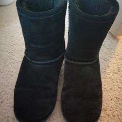 Ladies Black Bearpaw Boots