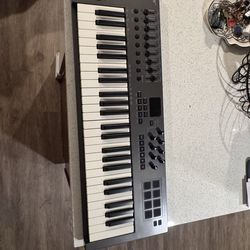 Nektar impact lx49+ keyboard