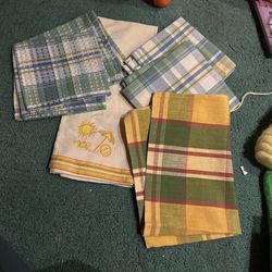 6 Kitchen Hand Towels