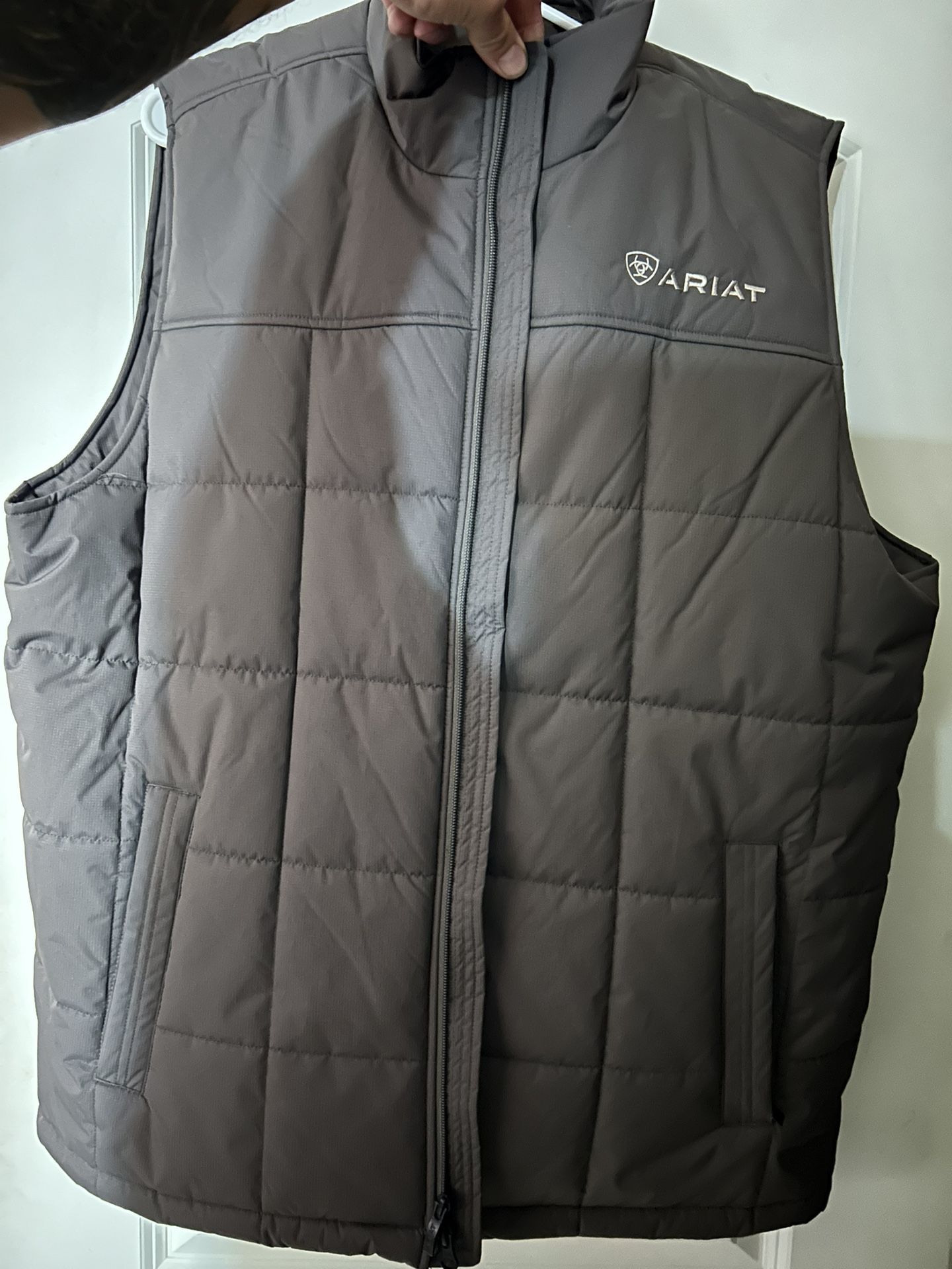 Ariat Crius Concealed Carry Vest. Brand New