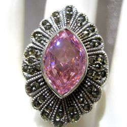 Vtg.Stunning Sterling Silver Marcasites Pink Quartz Ring- Sz7