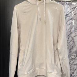 Cream Sweatshirt 