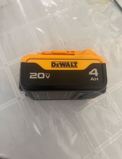 DeWalt 20V Max 4Ah Lithium Battery