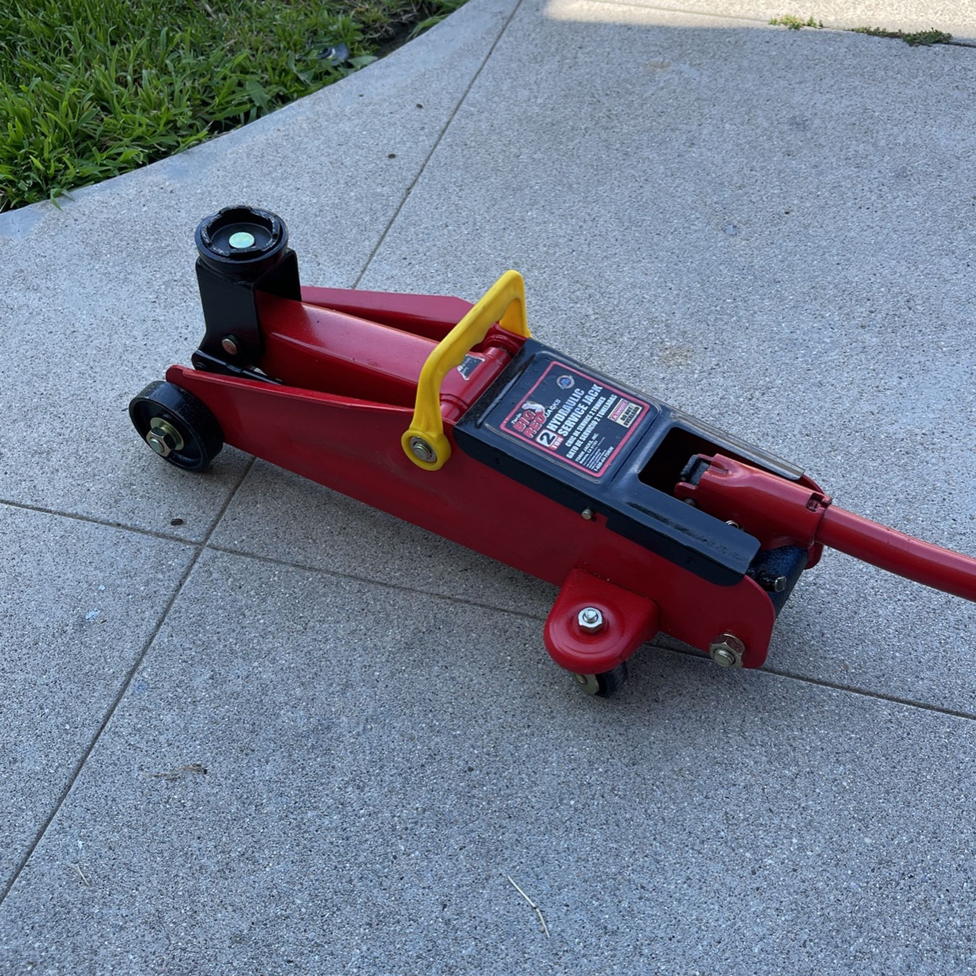 Hydraulic Service Jack 2 Tons With Two Jackstands