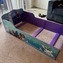 Small Girl Bed Free