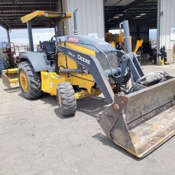 John Deere Skip Loader