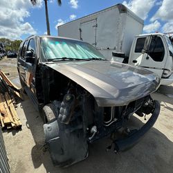 CHEVROLET TAHOE 2011 Only Parts 