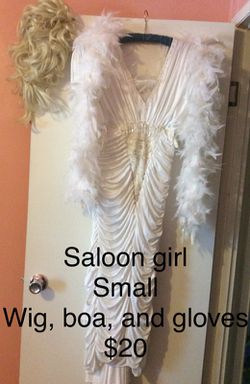Saloon girl Halloween costume