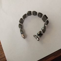 Hematite Magnetic Bracelet With Healing Properties