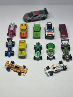 Hot wheels toy lot