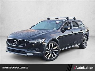 2025 Volvo V90 Cross Country