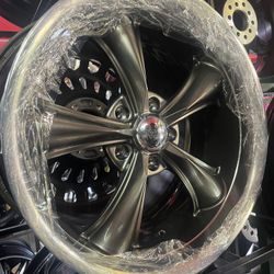18” American Racing Wheels