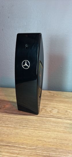 Mercedes-Benz club black