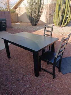 Kicthen table