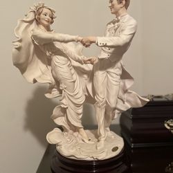 Guiseppe Armani "Wedding Waltz" Porcelain figurine