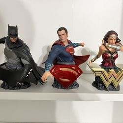 Beast Kingdom Justice League Bust Set: Batman, Superman, Wonder Woman