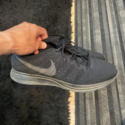 Nike Flyknit Trainer 