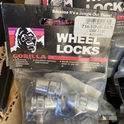 gorilla lug nuts / 12 x 1.5 & 14 x 1.5