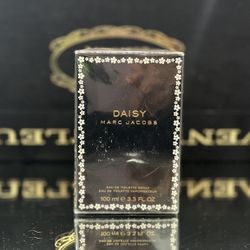 🌻🌻3.4oz Marc Jacobs Daisy🌻🌻
