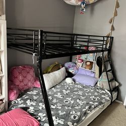 Twin Over Full Bunk Bed 