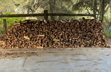 Seasoned Oak Firewood