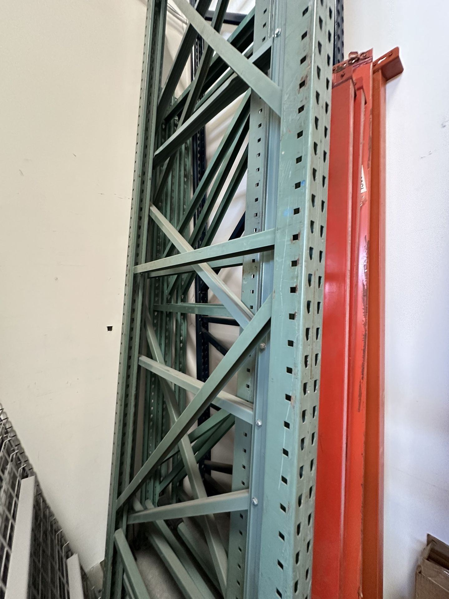 Inset Decking Rack Pallet Rack- Pallet Rack Wire Decking- Pallet Rack Uprights for Sale in ...