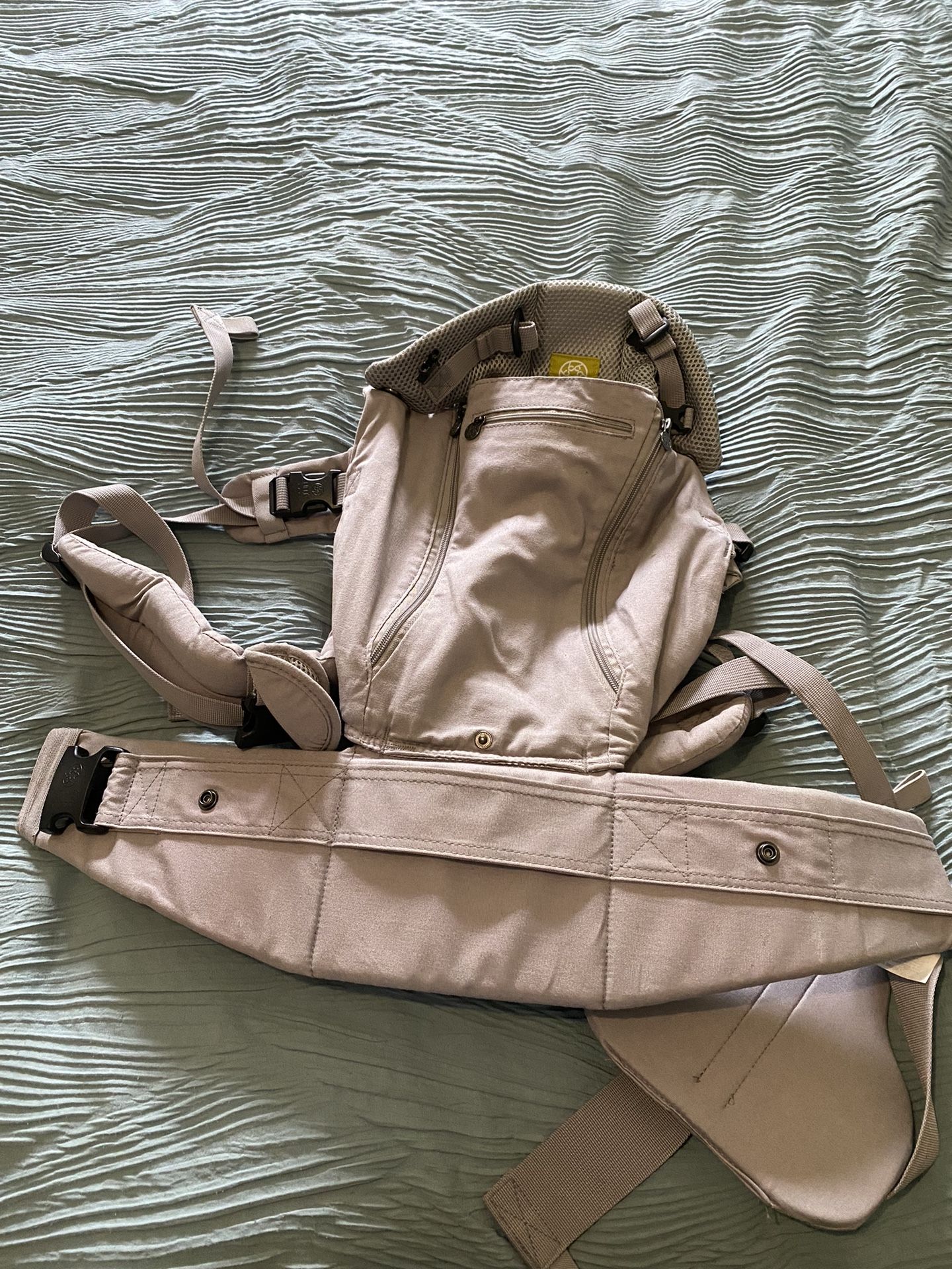 Lillebaby Baby Carrier