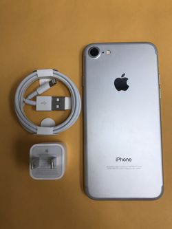 iPhone 7 128GB Factory Unlocked