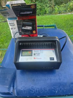 Schumacher Signature Series 10 Amp Battery Charger
