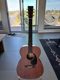 Martin 000-17  Short Scale