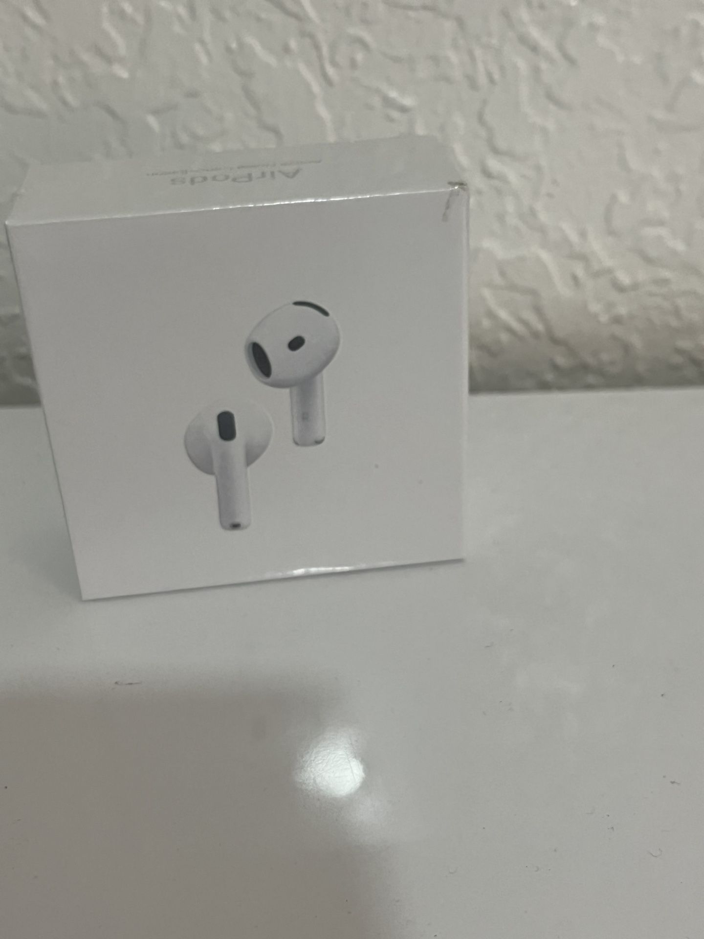 Airpods 4