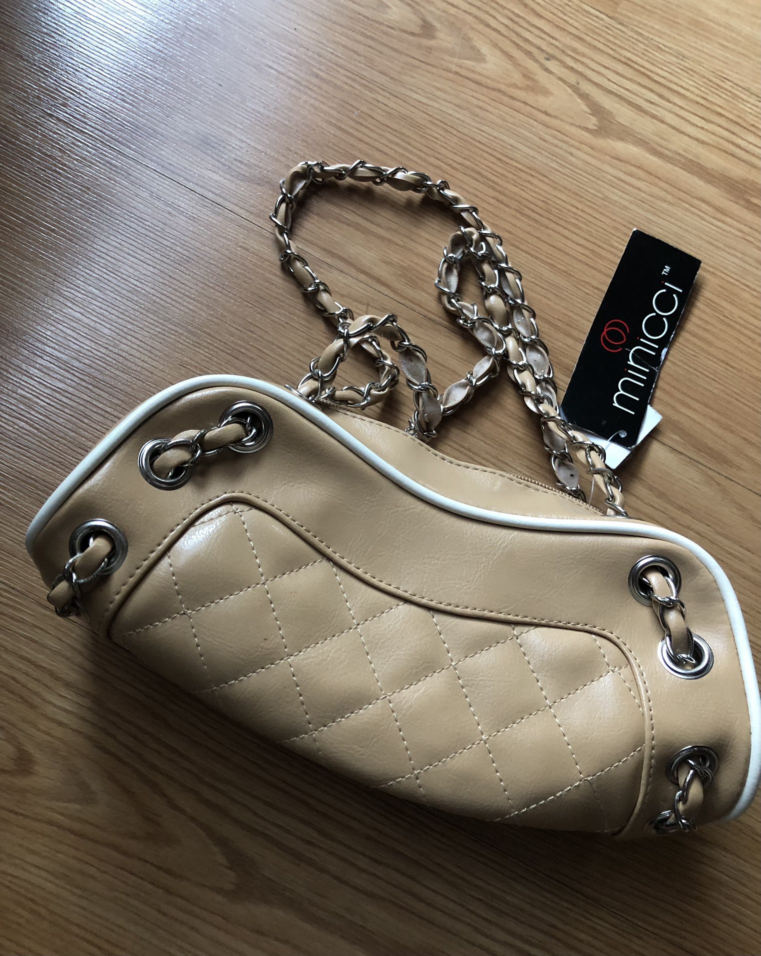 Like New MiNICCI C. C. Handbags 👜 Womens Wallet 