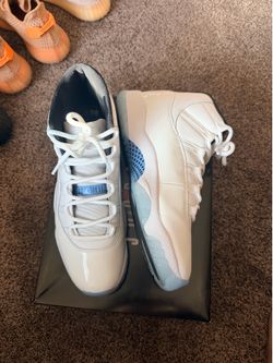 Jordan 11 Legend Blue (2024)
