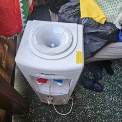 Water Dispenser 