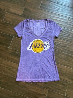 Los Angeles Lakers women’s tee