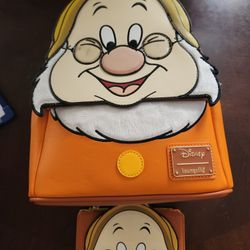 Snow White Doc Loungefly Set